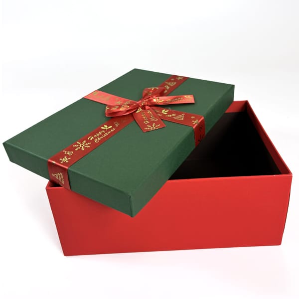 Новорічна картонна коробка двохкольорова з червоним бантом 23*16*9,5см 