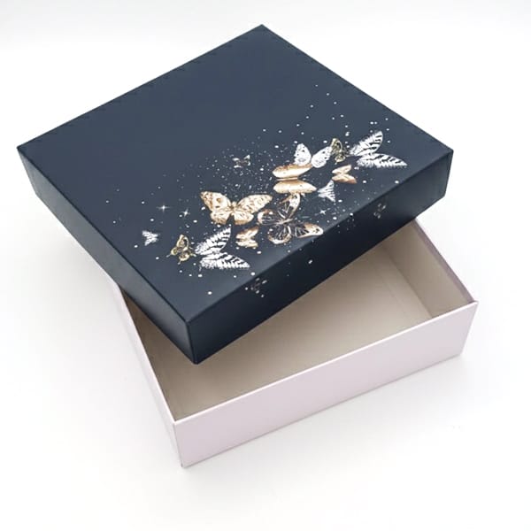 Подарункова коробка 170*170*75 